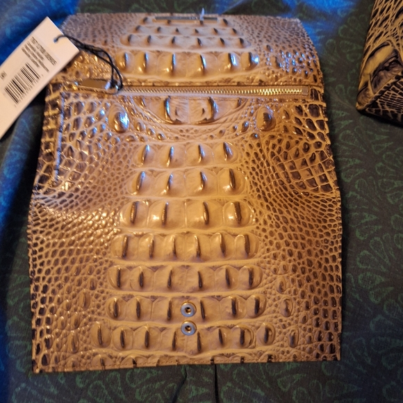 NWT Brahmin bag + wallet set - Picture 7 of 10